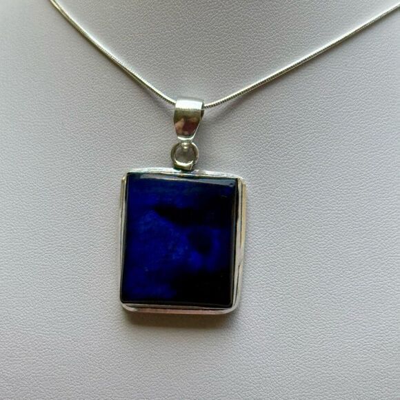 Stunning Large Rectangular Labradorite Pendant Necklace Womens Statement Piece - Picture 4 of 7